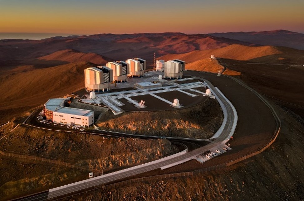 Very Large Telescope (VLT) operated by the European Southern Observatory in Chile
